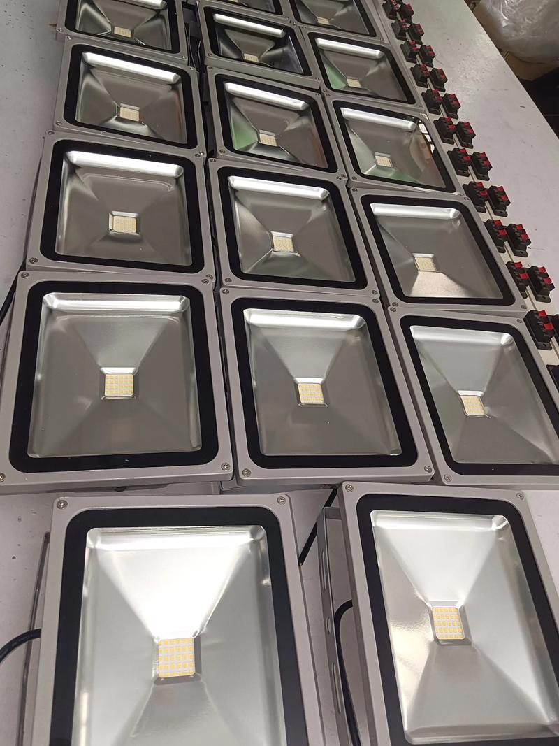 LED灯具厂家选购误区警示
